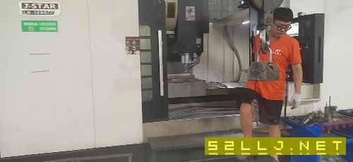 晉星1890加工中心