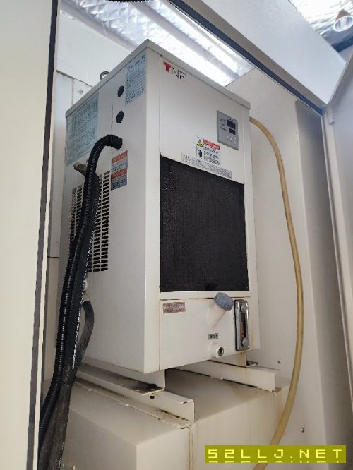 2020年臺功1375加工中心，三軸滾柱線軌，發那科mF
