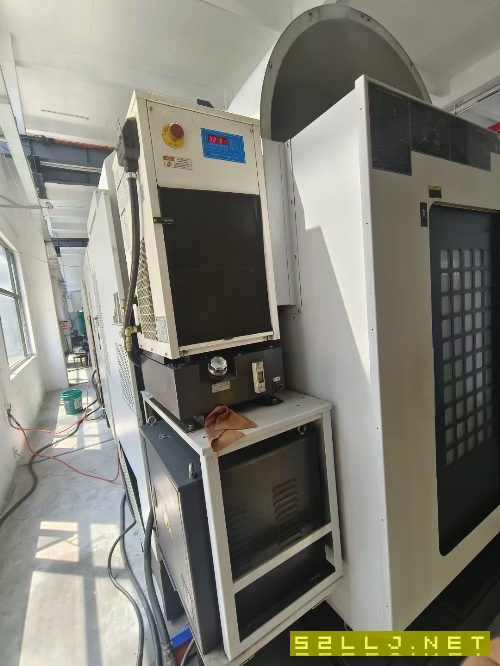 新定兩臺(tái)友佳NBP1100A.FANUC0iMF系統(tǒng)，一臺(tái)BT40主軸，.