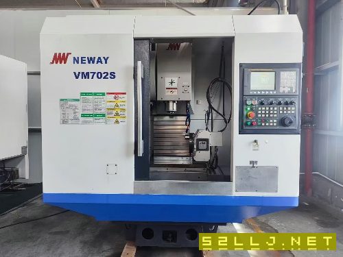 同款兩臺2019年紐威702s加工中心，發那科mf系統，三線.