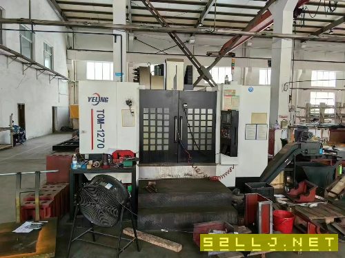 臺灣友佳825（1680）加工中心
