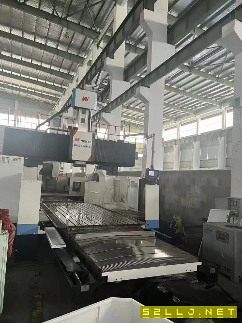 21年紐威2050龍門加工中心