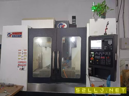 出售兩臺850加工中心