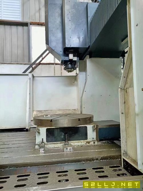 格勒嘛2518龍門，BT50主軸，發那科MF黑系統，af電機，.