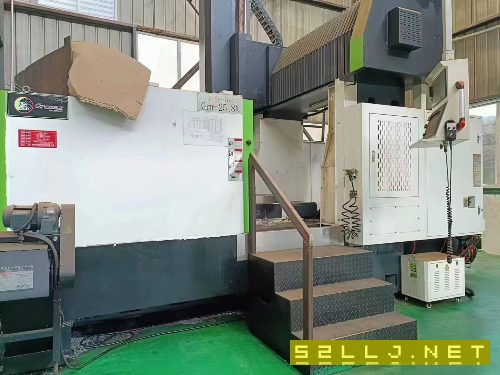 格勒嘛2518龍門，BT50主軸，發那科MF黑系統，af電機，.