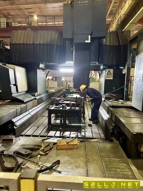 出售！精品臺灣喬福8米動粱龍門加工中心。工作臺2x8米.