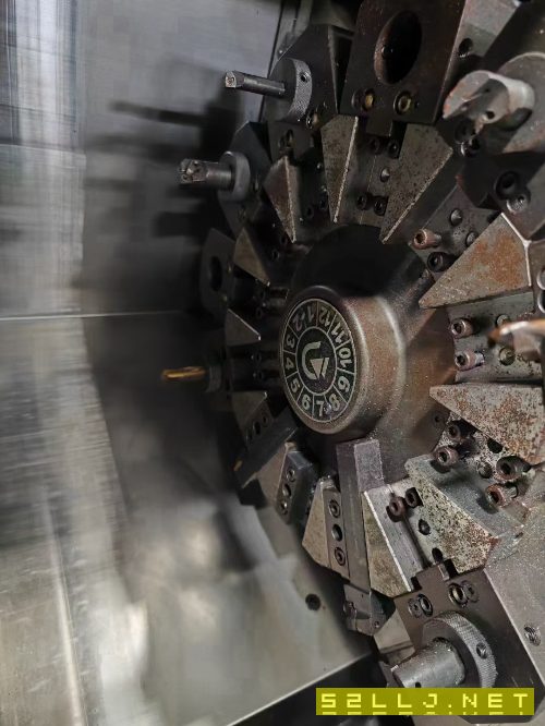 同款4臺，2017年程泰200＋，主軸電機15kw，8寸機里面.
