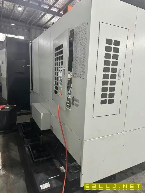 新到一臺2019年中國一線品牌海天1000L加工中心，只使.