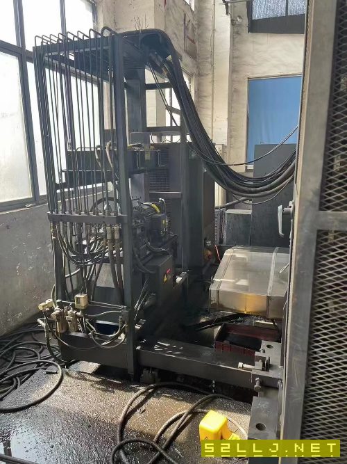 韓國進口斗山DB130CX鏜銑加工中心，發那科31i系統，雙.