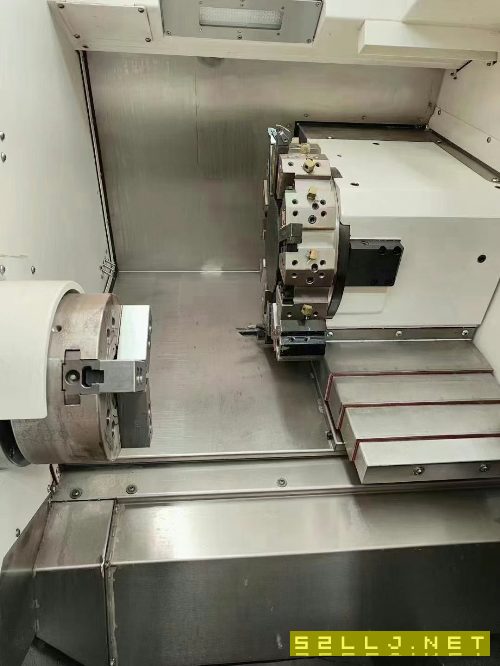 喬鋒HQT08-380數控車床2022生產，原廠調試一個產品后.