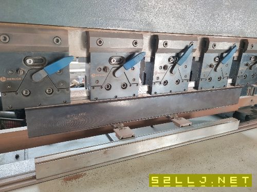 100噸3米數控折彎機