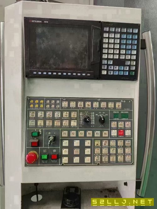 臺灣原裝進口品正1160，三線規(guī)，BT40主軸15000轉(zhuǎn)，大.