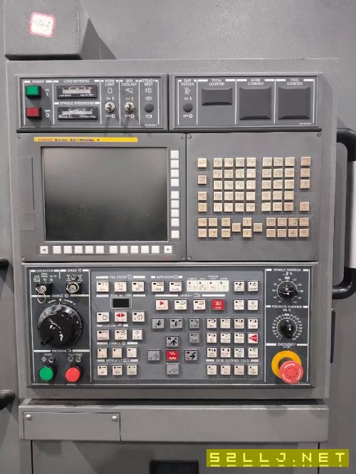 韓國原裝進口威亞L300LMC車銑中心，12寸卡盤，主軸91.