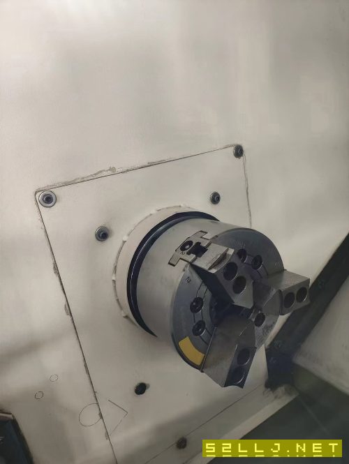 臺灣東臺數控車床TCS1500，旋轉直徑520，X/Z切削行程1.