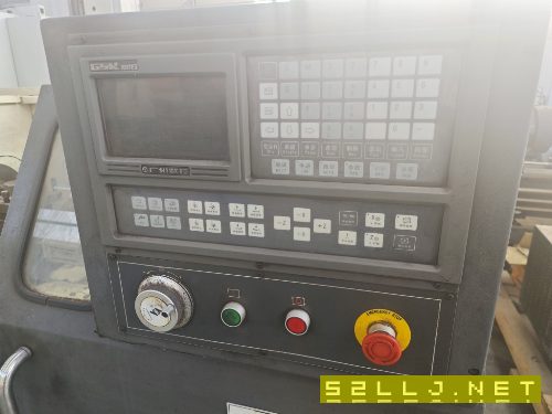 出售云機(jī)6150數(shù)控車(chē)