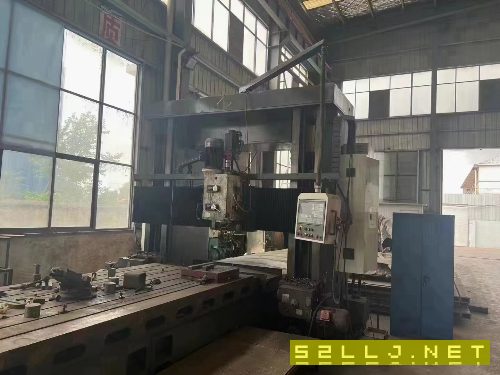 剛剛買下南通鑫昌重型2X6米數(shù)控龍門銑床，三個銑頭，.