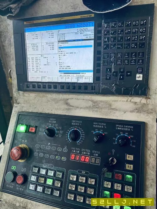日威2805龍門加工中心，發那科MF系統，工作臺5000/260.