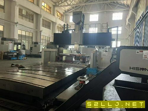 剛剛拿下：海天30006000龍門加工中心一臺，帶刀庫，方.