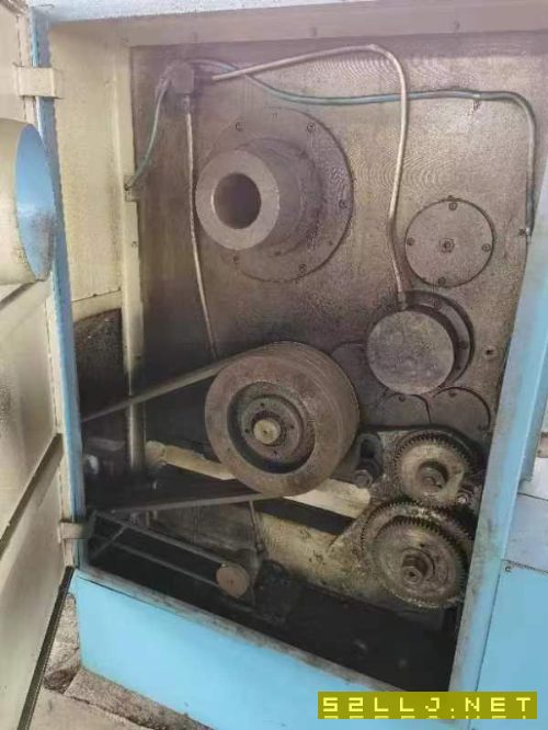 安陽鑫盛61125平導(dǎo)軌車床兩臺