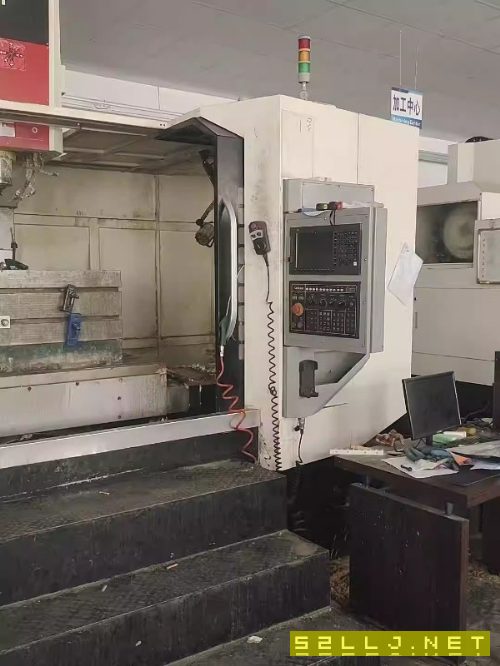 出售2021年臺群準新機1585加工中心，臺群1580加工中心.