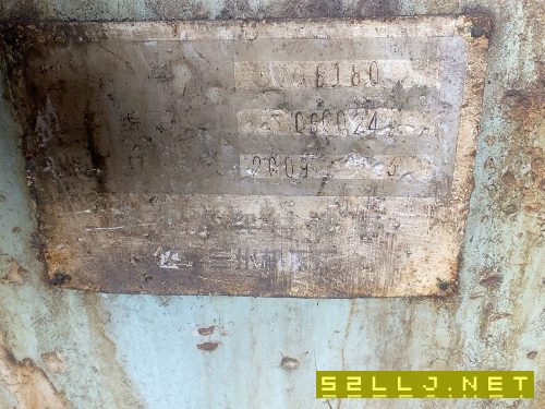 09年蘭州61804米車床，帶中心架跟刀架。
