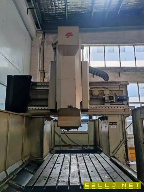 杭州友華友佳FV2215數控龍門加工中心，三軸帶光柵尺、.