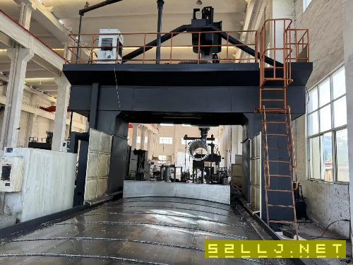 臺灣大畏6042龍門，工作臺3米6米，門寬3.86米，門高2..