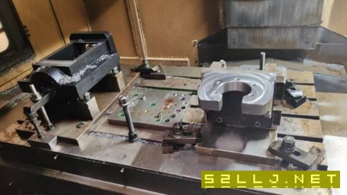 出售20年河海850加工中心三臺
