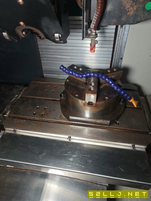 上海500鉆工，帶氣動夾具，全新未用價格便宜