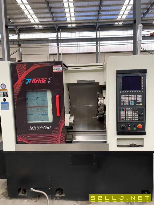 喬峰HQT08-380數控車床，2022生產，準新機。配備8寸卡.