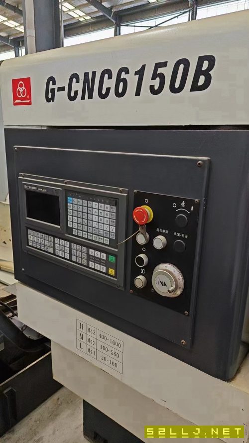 廣州6150數(shù)控車，加工長度1米，廣數(shù)系統(tǒng)，通電就能干.