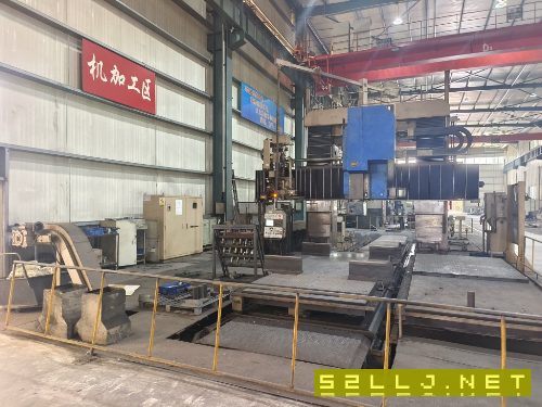 日立精機2650龍門立臥加工中心，雙工交換作臺，行程91.