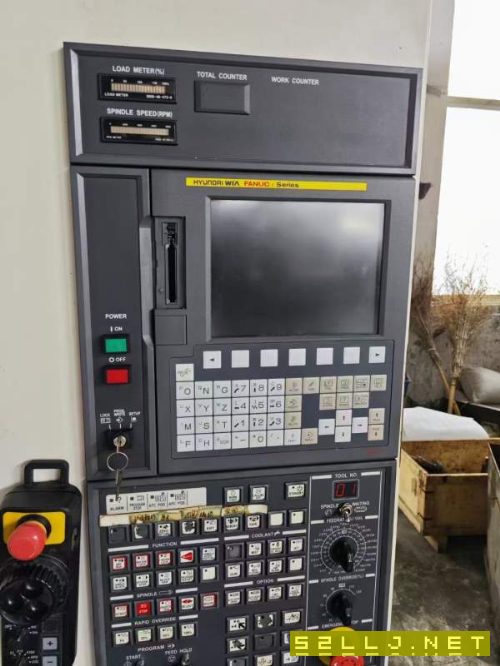 剛剛買下原裝韓國威亞F400VM重型加工中心，發那科系統.