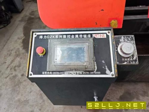 出售2012年浙江得力GZK4240數(shù)控鋸，安裝少用，完好，.