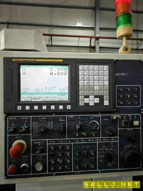 臺灣原裝程泰GA2600，加工長度600，回轉直徑580，主軸.