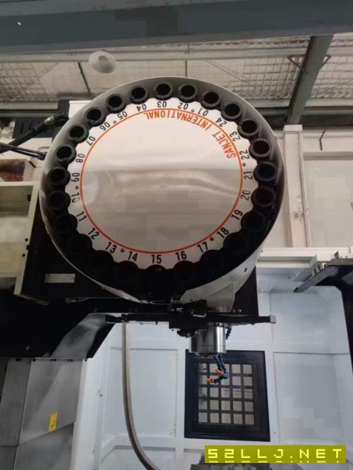 群臺T-10L加工中心，三M菱80系統兩線一硬導軌，TB40主.