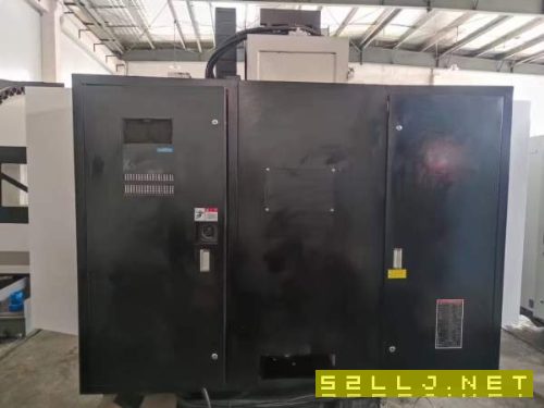 經臺典群T-10L加工中心線兩一硬導軌，BT40主軸8000轉.