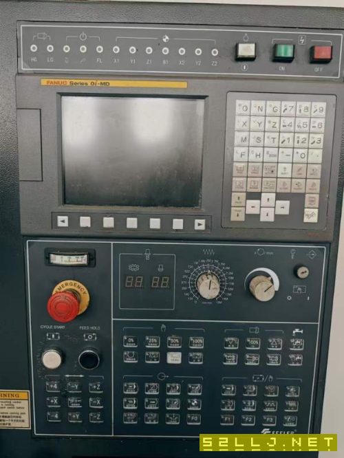 友佳FV-1600A加工中心，同款三臺發那科OI-MD系統，af.