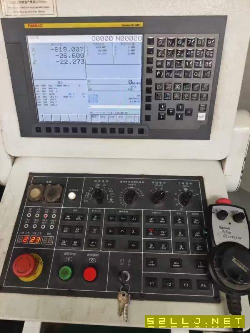 閑置少用重型龍門國盛3027數(shù)控龍門銑發(fā)那科MF系統(tǒng)兩線.