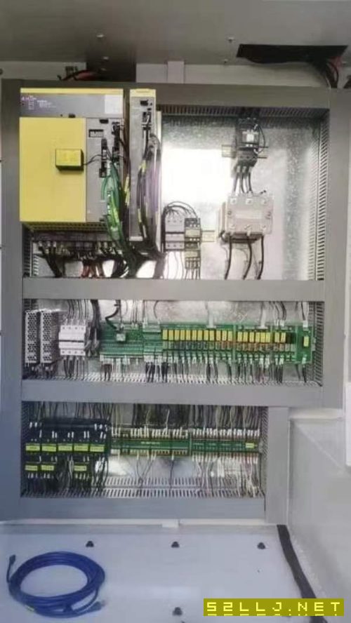 精品正權1370現貨一臺，三線滾柱6滑塊，Y四軌，重型機.