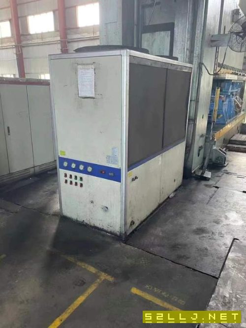 南通鍛壓2000噸，臺面2.5米5米，開口2.1米，滑塊行程1.