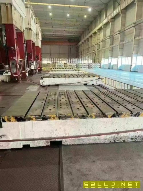 合鍛框架RZU00帶多頂雙工作臺側移動在位出售，打包急.