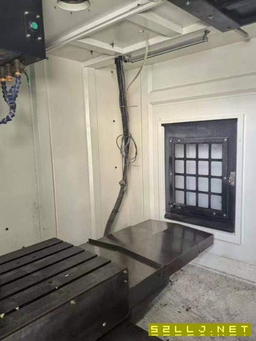 重型屹正1160加工中心，發那科MFPLUS系統；XZ軸45滾柱.