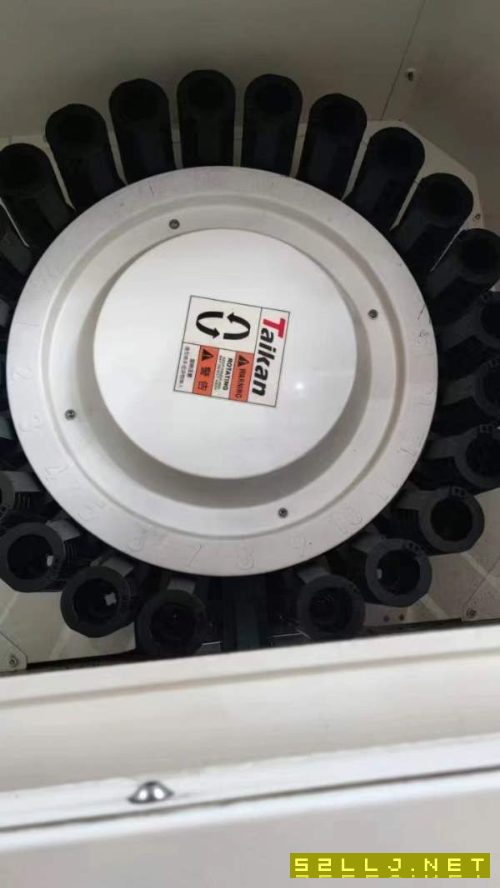 同款2臺臺群T-V856S立式加工中心年代: