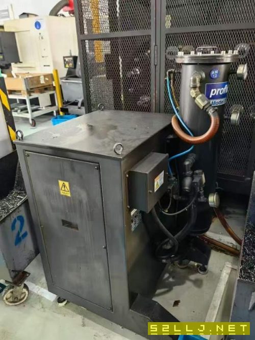 韓國(guó)原裝威亞500雙臺(tái)臥加，硬軌機(jī)50主軸齒輪頭，60把.