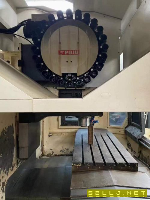 年前定有優惠：2018年永華1060加工中心，三線軌，bt40.