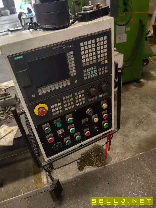齊重數(shù)控2.5米立車。加工高度1.6米。承重10噸。西門子.