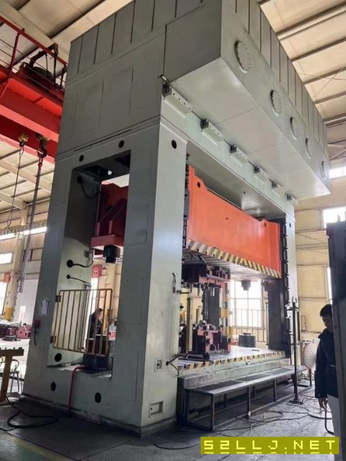 1600噸框架壓力機，安裝少用，2017年行程/1400，開口/.