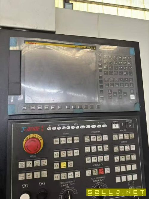 剛買兩臺23年喬峰V11立式加工中心