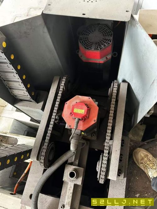 臺立克1160L加工中心，兩線一硬，發那科MF系統，bt50.